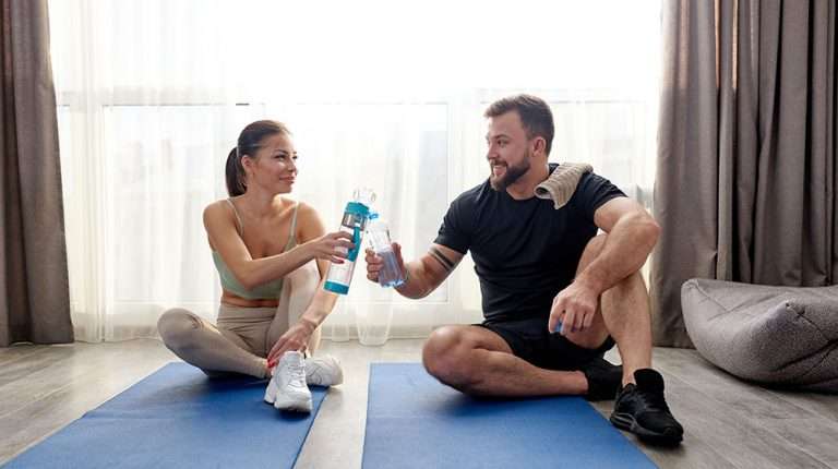 A couple is training workout at home, using semaglutide, and success in losing weight _Feature