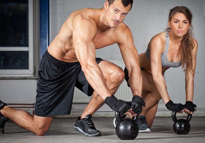 kettlebell-training-man-and-woman-A-Powerful-Supplementation-for-Increased-Exercise-Training-Performance