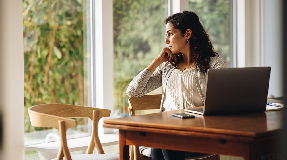 Early Menopause Linked to Increased Risk of Presenile Dementia