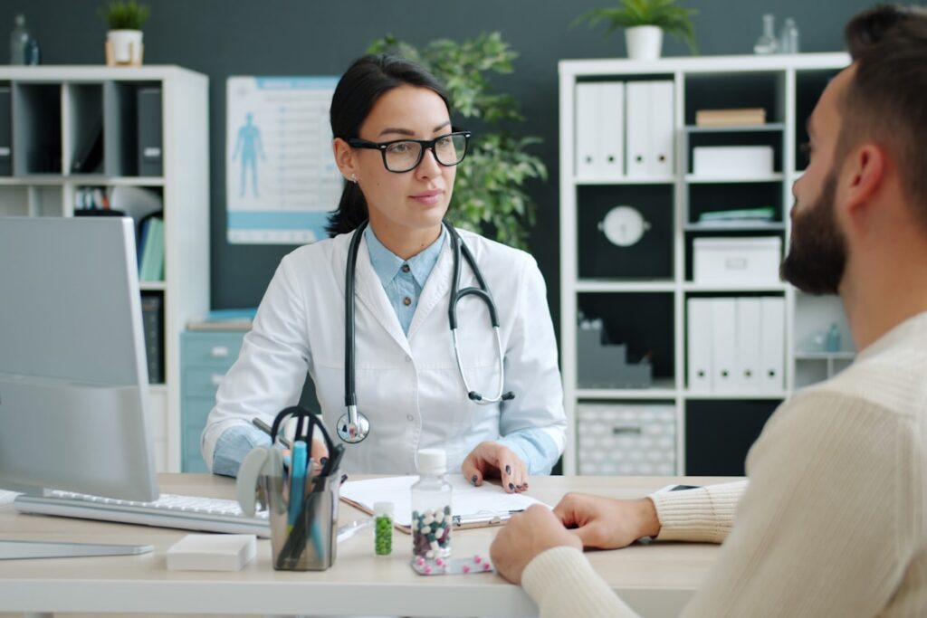 Starting Testosterone Replacement Therapy in Lady Lake: Your First Appointment Guide - Yunique Medical