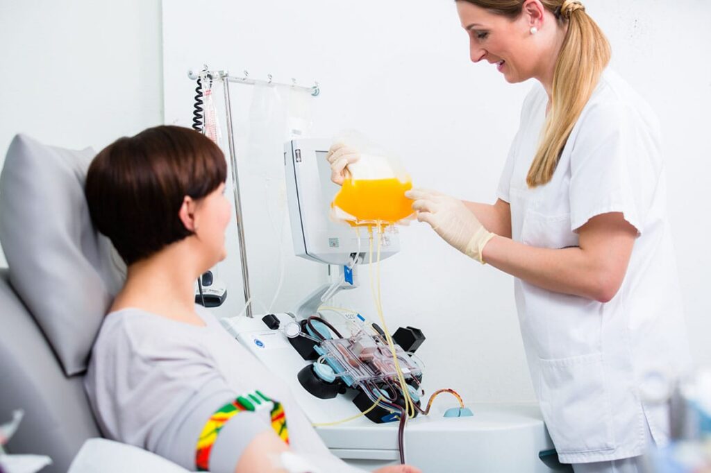 woman getting therapeutic plasma exchange